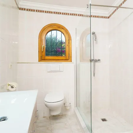 Kalmias By Interhome Cumbre del Sol
