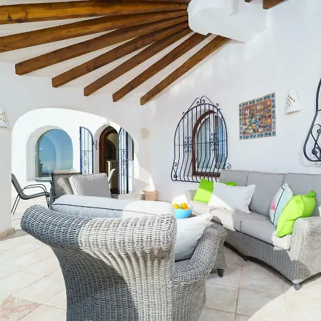 Villa Kalmias By Interhome *